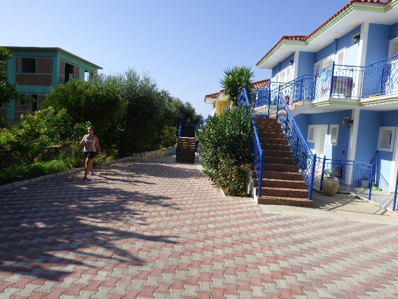 Milos Studios Lourdata  Extérieur photo